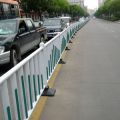 大连交通护栏，锌钢道路护栏，塑钢道路围栏，警示护栏
