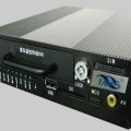 4路SD卡车载DVR